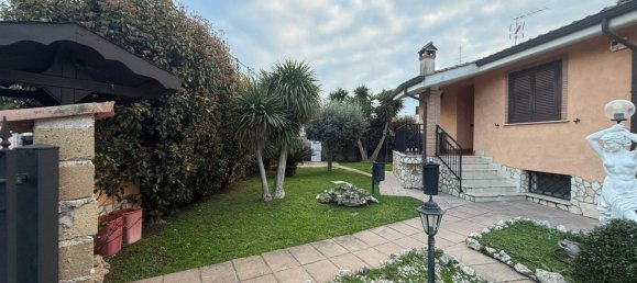 5 rooms Villa in Ardea, Italy No. 46246 4