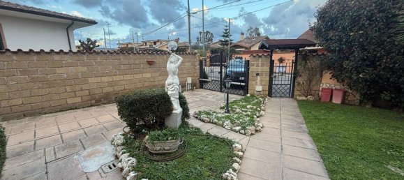 5 rooms Villa in Ardea, Italy No. 46246 8