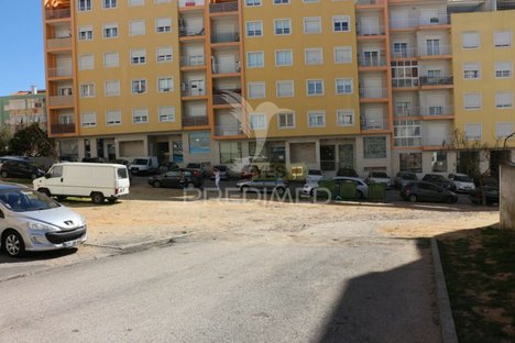 1600m² Land in Setubal, Portugal No. 73689