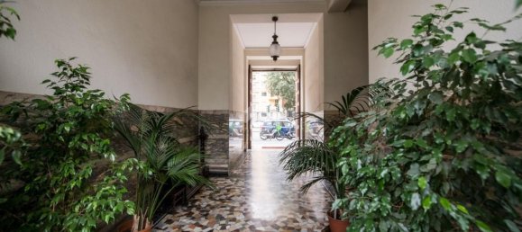 4 bedrooms Apartment in Milan, Italy No. 362700 35