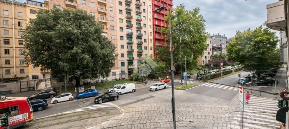 4 bedrooms Apartment in Milan, Italy No. 362700 38