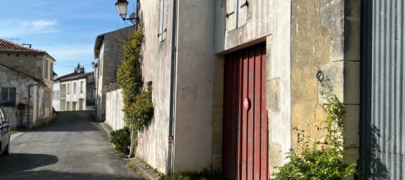  موقف سيارات في Charente-Maritime, France 53متر مربع رقم 282294 6