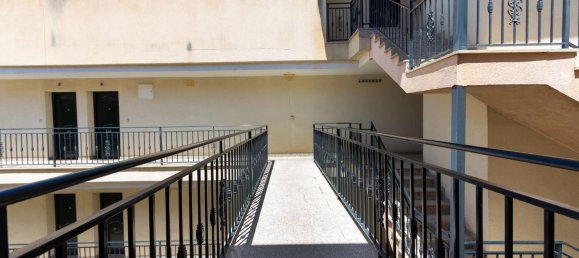 2 bedrooms Apartment in Granada, Spain No. 137047 48