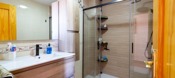 2 bedrooms Apartment in Granada, Spain No. 137047 19