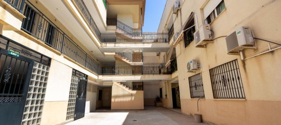 2 bedrooms Apartment in Granada, Spain No. 137047 45