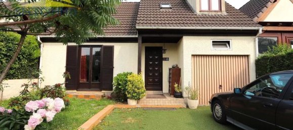 3 bedrooms House in Mandres-les-Roses, France No. 282270 11