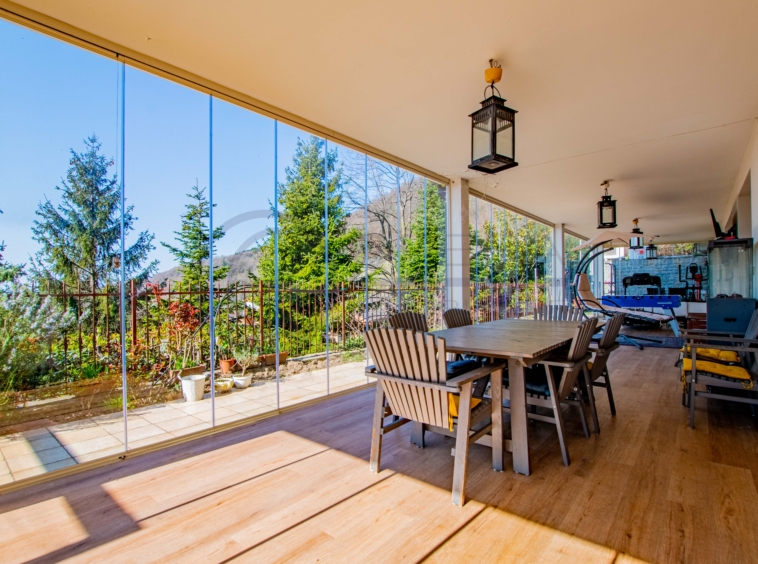 3 bedrooms Apartment in Trieste, Italy No. 53880