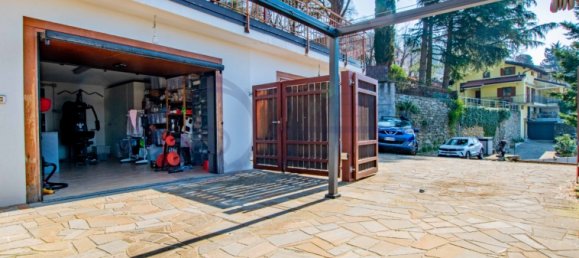 3 bedrooms Apartment in Trieste, Italy No. 53880 19