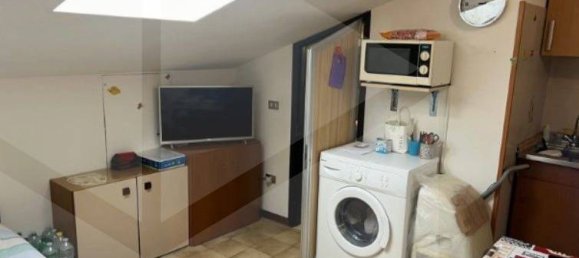 Propiedad comercial de 1 habitación en Imola, Italy No. 23267 9