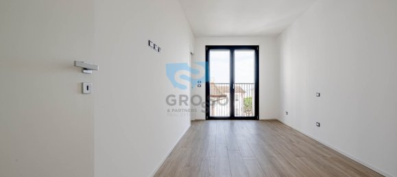 2 bedrooms Apartment in Jesolo, Italy No. 220909 8