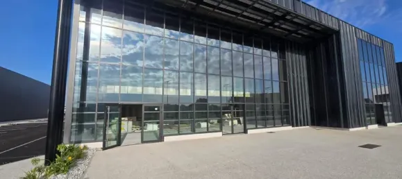 300m² Commercial property in Marmande, France No. 288940 2