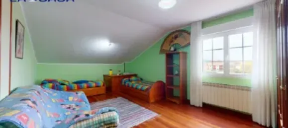 5 bedrooms House in Villarcayo, Spain No. 138777 12