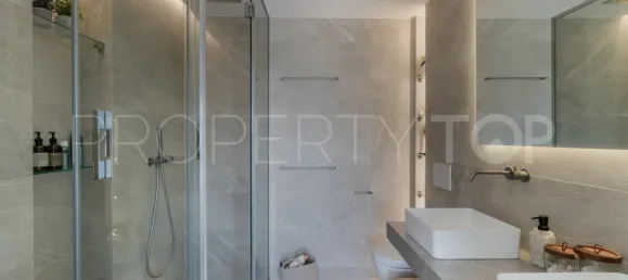 3 bedrooms Penthouse in La Quinta, Spain No. 177779 13