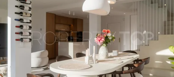 3 bedrooms Penthouse in La Quinta, Spain No. 177779 16