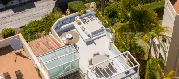 3 bedrooms Penthouse in La Quinta, Spain No. 177779 24