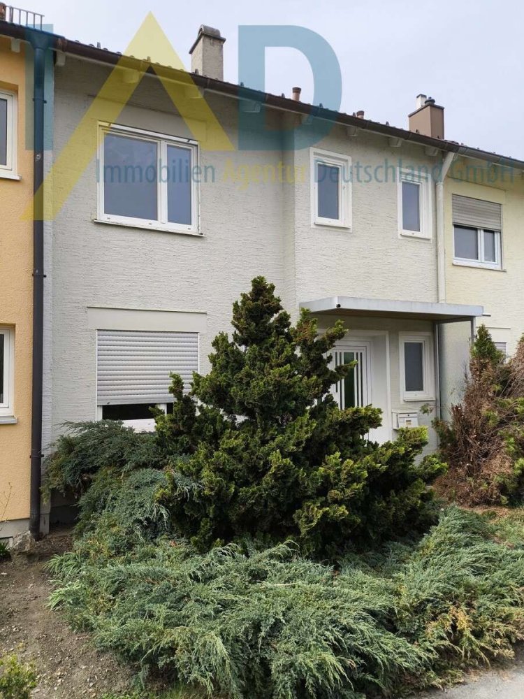 3 bedrooms Townhouse in Kaufbeuren, Germany No. 221205