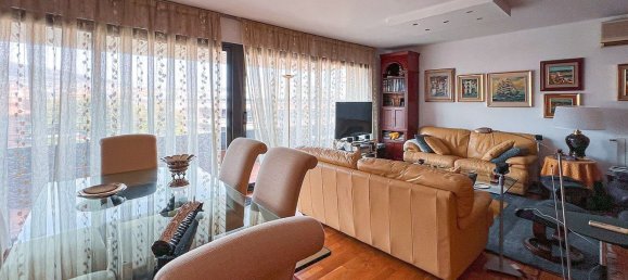 4 bedrooms Apartment in Barcelona, Spain No. 10746 10