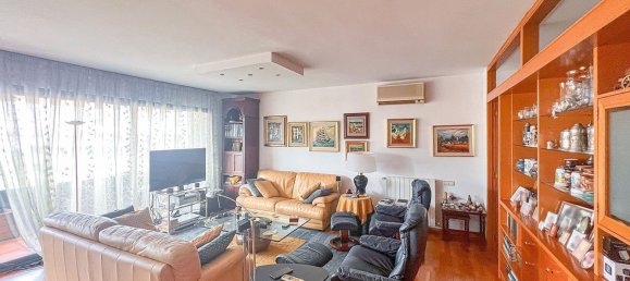 4 bedrooms Apartment in Barcelona, Spain No. 10746 14