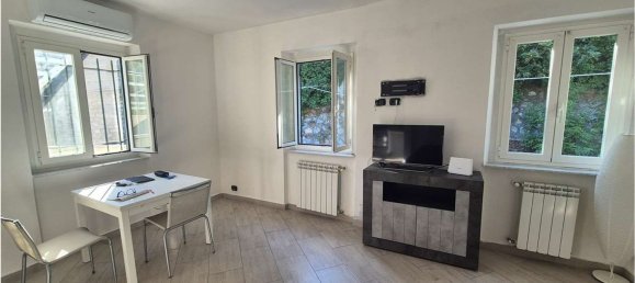 5 Schlafzimmer Wohnung in Genoa, Italy, Nr. 358057 8