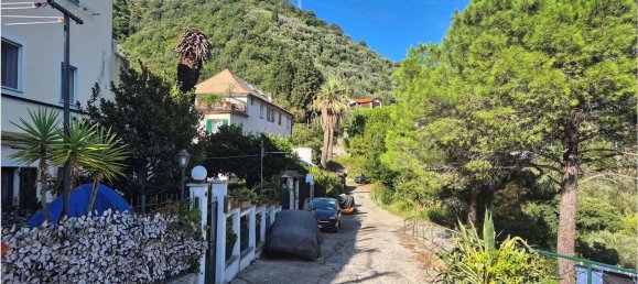 5 Schlafzimmer Wohnung in Genoa, Italy, Nr. 358057 3