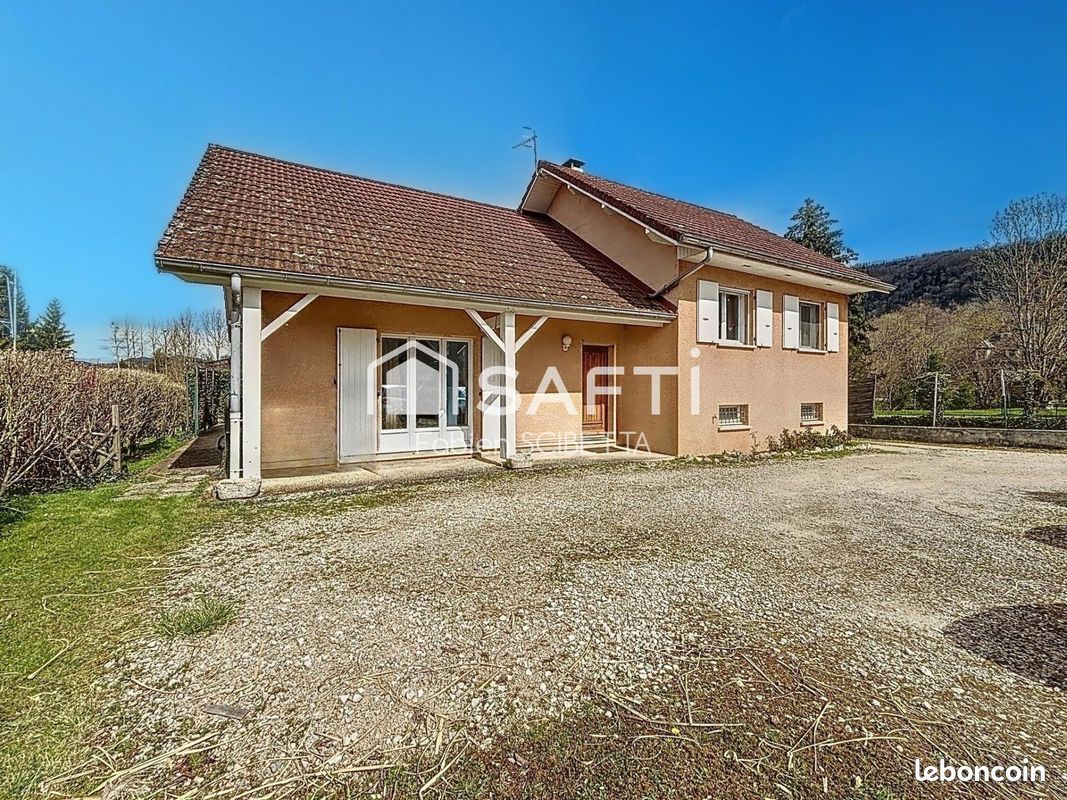 Casa T3 em Saint-Beron, France N.º 272888