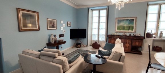 6-salle Appartement à Turin, Italy No. 46363 11