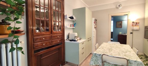 6-salle Appartement à Turin, Italy No. 46363 40