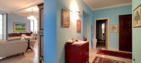 6-salle Appartement à Turin, Italy No. 46363 5