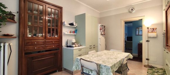 6-salle Appartement à Turin, Italy No. 46363 38