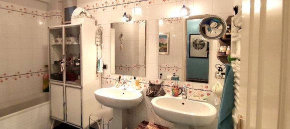 6-salle Appartement à Turin, Italy No. 46363 50