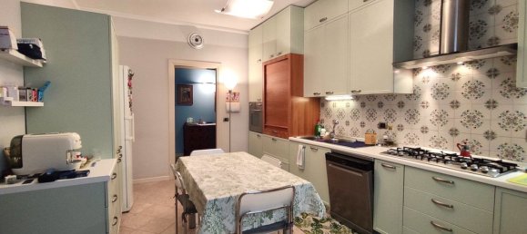 6-salle Appartement à Turin, Italy No. 46363 39