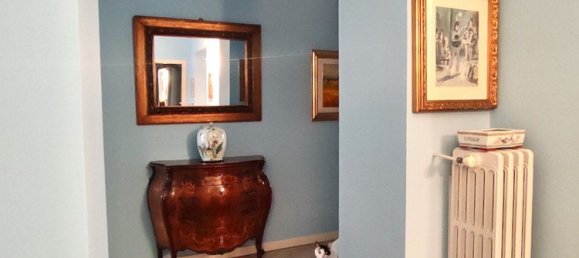 6-salle Appartement à Turin, Italy No. 46363 19