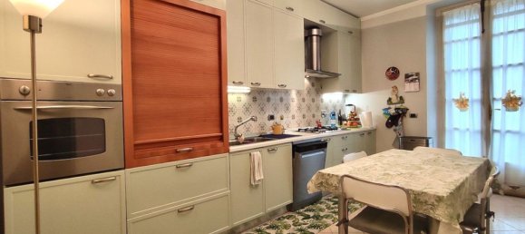 6-salle Appartement à Turin, Italy No. 46363 37