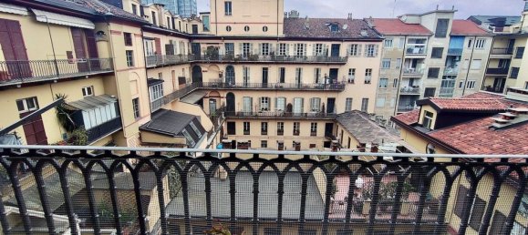6-salle Appartement à Turin, Italy No. 46363 42