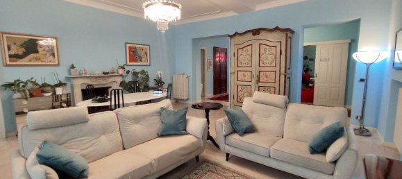 6-salle Appartement à Turin, Italy No. 46363 3