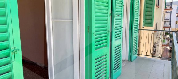 Apartamento de 3 habitaciónes en Giovinazzo, Italy No. 28507 15