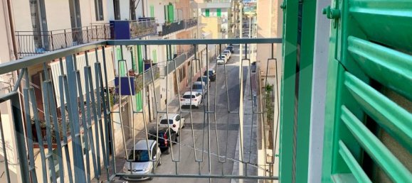 Apartamento de 3 habitaciónes en Giovinazzo, Italy No. 28507 14