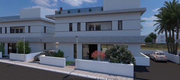 4 bedrooms Villa in Paralimni, Cyprus No. 5572 10