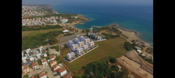 4 bedrooms Villa in Paralimni, Cyprus No. 5572 2