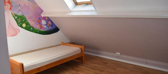 4 Schlafzimmer Haus in Villemandeur, France, Nr. 97512 9