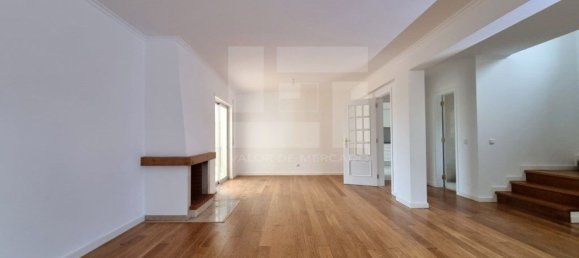 3 غرف نوم منزل في Cascais, Portugal رقم 179201 2