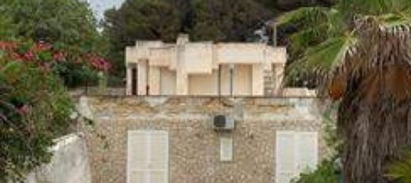 7 rooms Apartment in Castrignano del Capo, Italy No. 185718 12