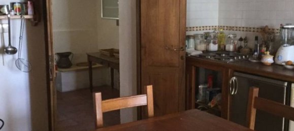 4 bedrooms House in Firenzuola, Italy No. 121781 7