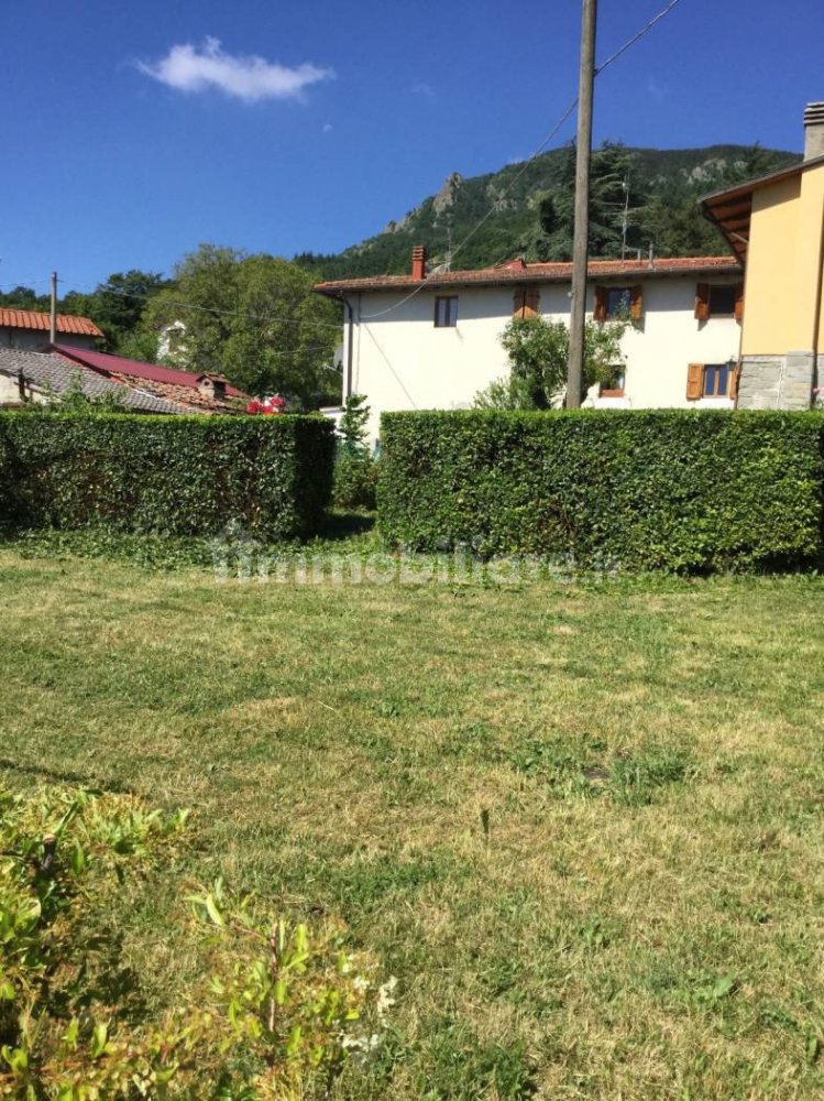 4 bedrooms House in Firenzuola, Italy No. 121781