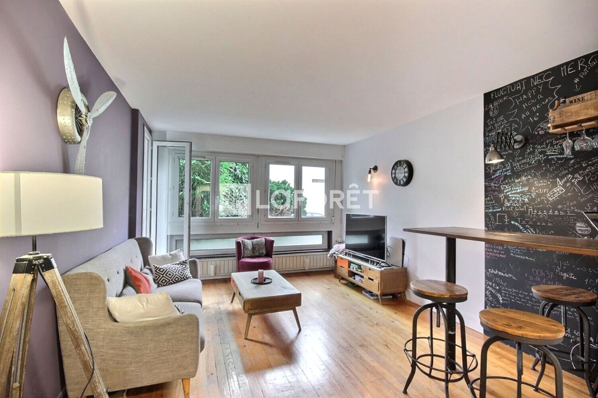 2 chambres Appartement à Rueil-Malmaison, France No. 137666