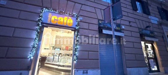 Propiedad comercial de 3 habitaciónes en Rome, Italy No. 121782 5