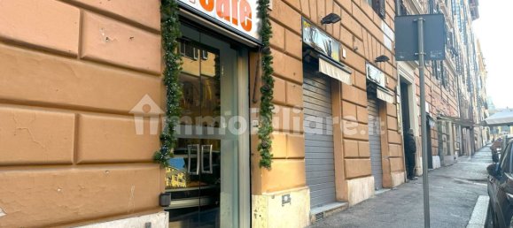 Propiedad comercial de 3 habitaciónes en Rome, Italy No. 121782 3