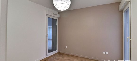 Apartamento de 3 dormitorios en Nanterre, France No. 189580 8