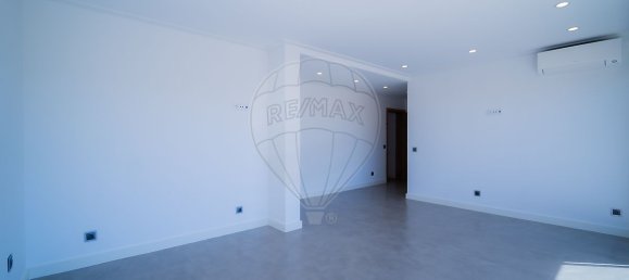 5 غرف نوم منزل في Quarteira, Portugal رقم 33052 16