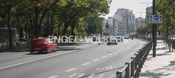 2 bedrooms Apartment in Lisbon, Portugal No. 12166 29